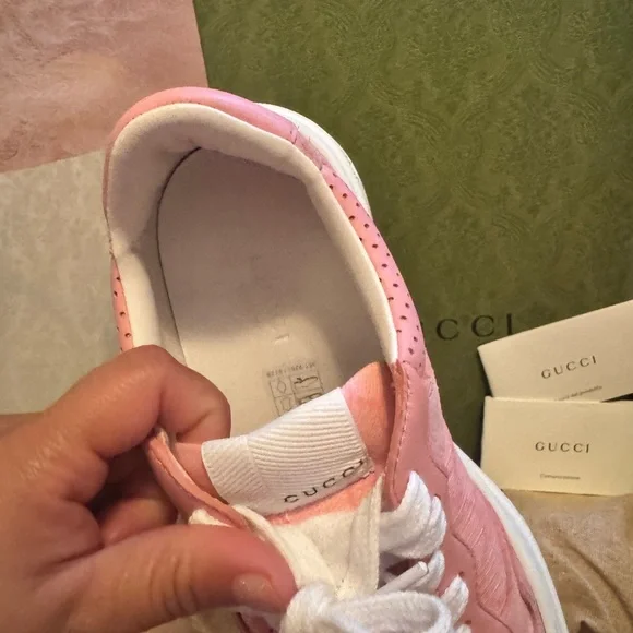 Gucci Pink and White Lace-Up Sneakers - Picture 3 of 9